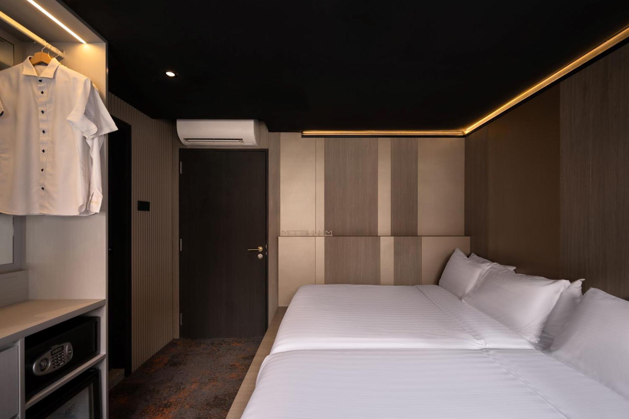 Cube Social Boutique Capsule Hotel At Boat Quay Сингапур Екстериор снимка